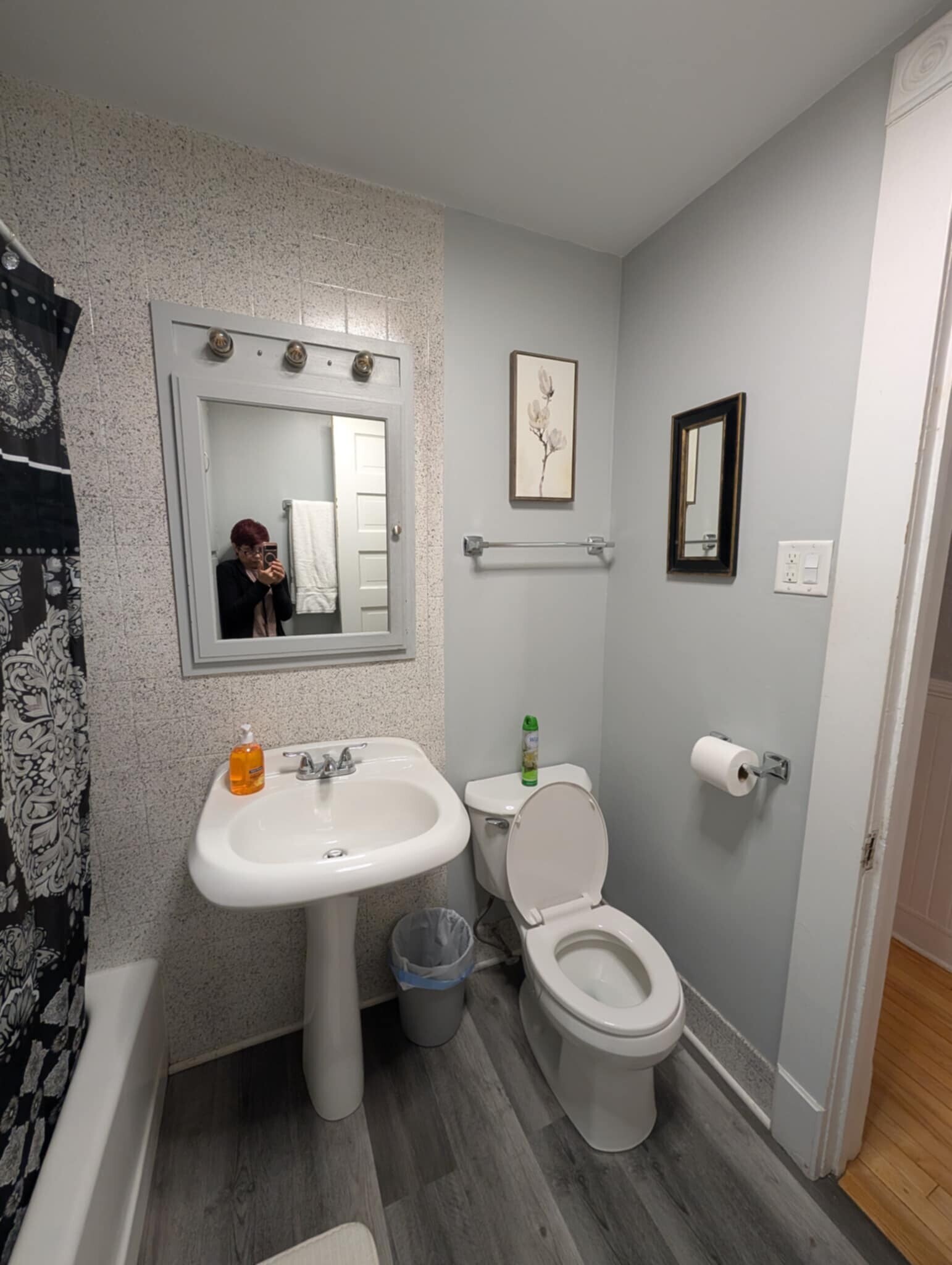 Building Photo - 2621 S Howell Ave