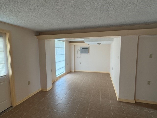 Building Photo - 60 Tarpon St