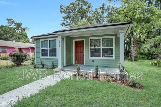 Primary Photo - 1413 W 25th St