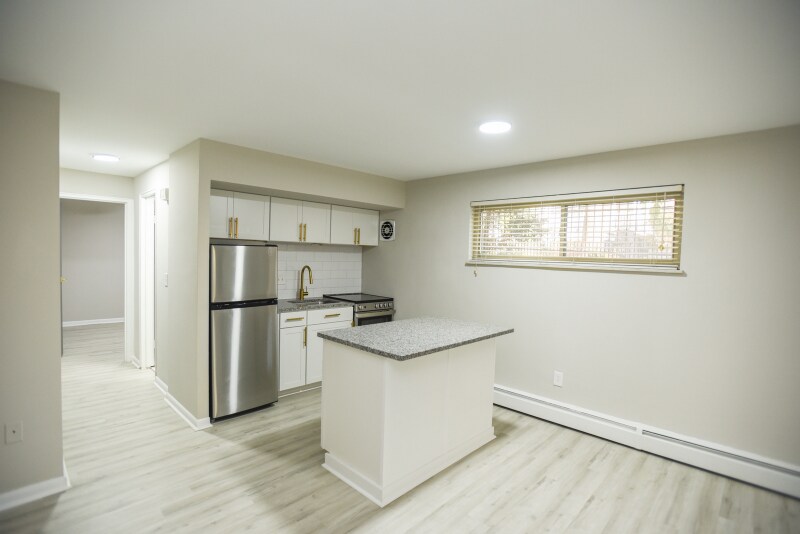 Building Photo - 3534 Zumstein Ave