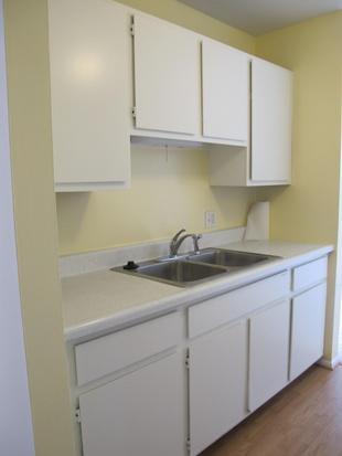 Building Photo - 229 Collingwood Dr