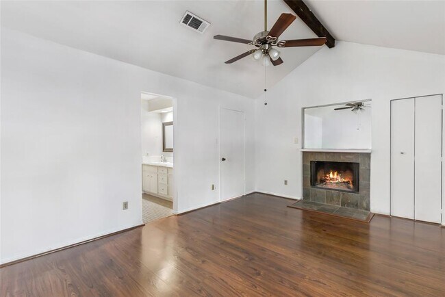Building Photo - 5869 Sampley Way