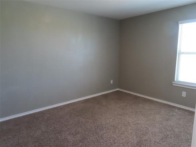Building Photo - 3037 Zinnia St