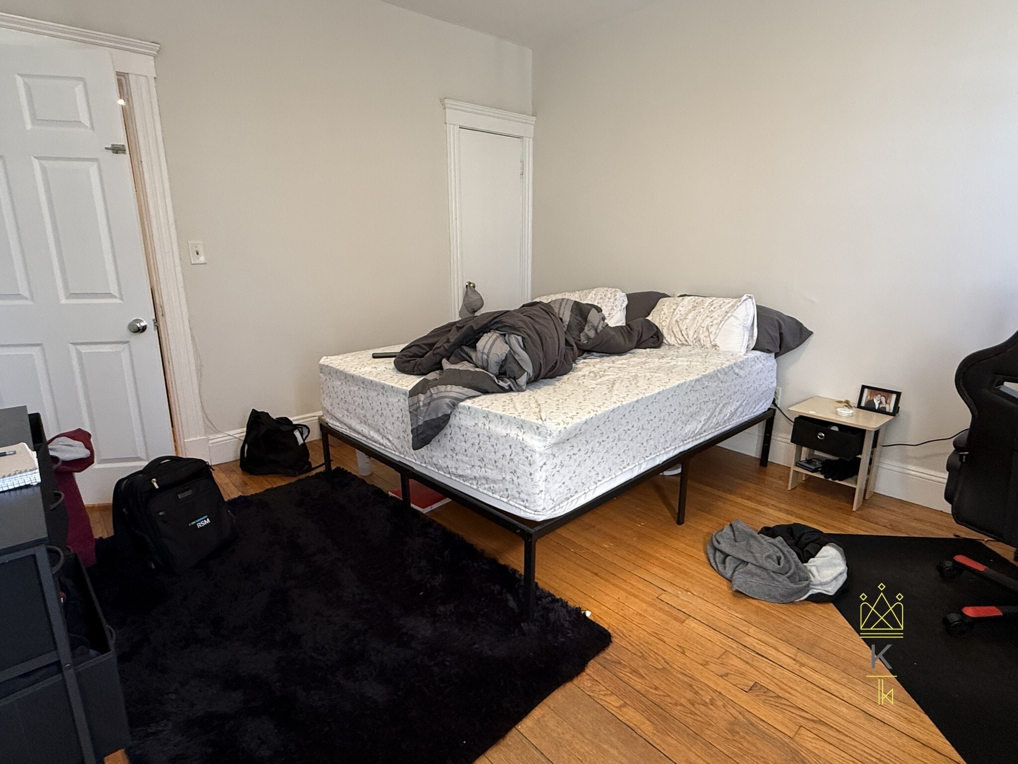 Building Photo - 370 Chestnut Hill Ave