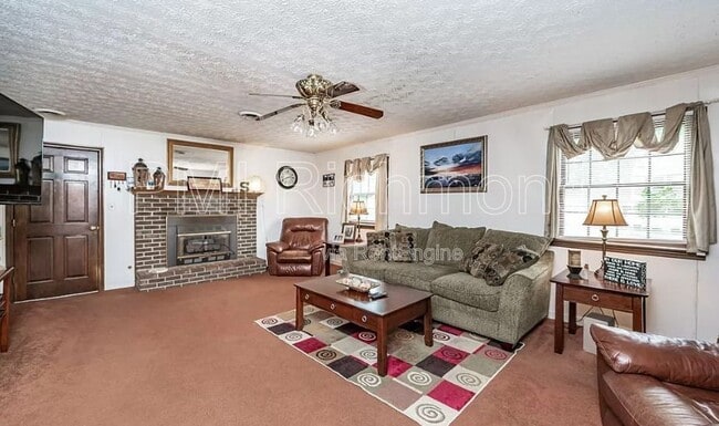Building Photo - 304 Windmere Dr