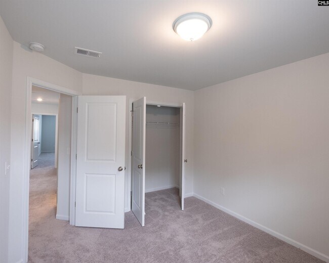 Building Photo - 312 Braemar Dr