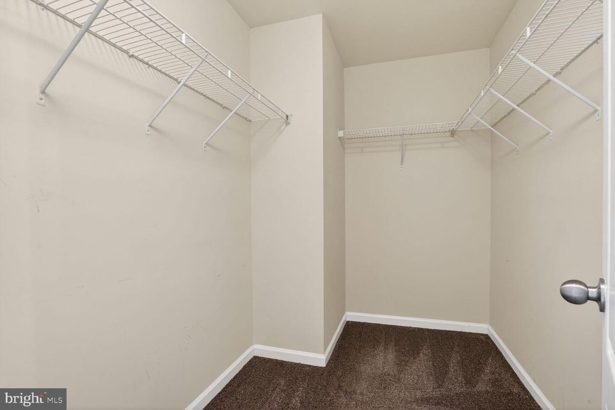 Building Photo - 11180 Wortham Crest Cir