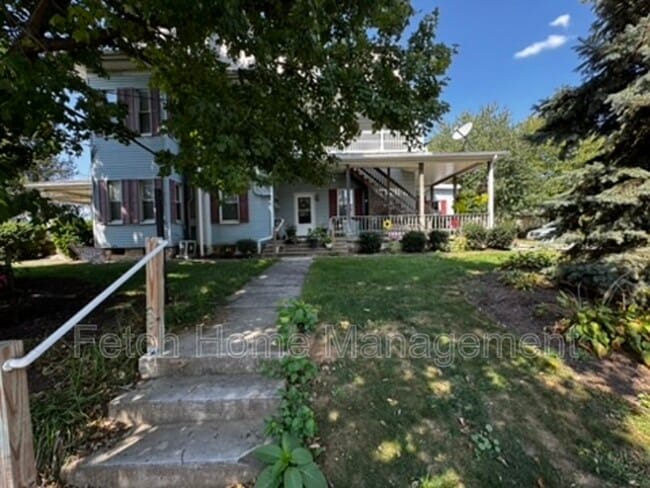 Building Photo - 243 Old Leacock Rd