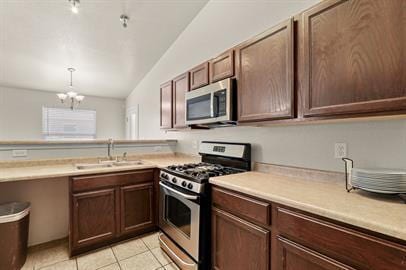 Building Photo - 4-Bedroom with 2 Full Baths in Northeast, El Paso!