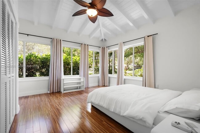 Building Photo - 5810 Maggiore St