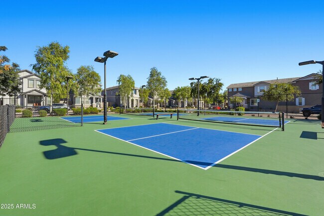 Building Photo - 1973 W Kinfield Trail