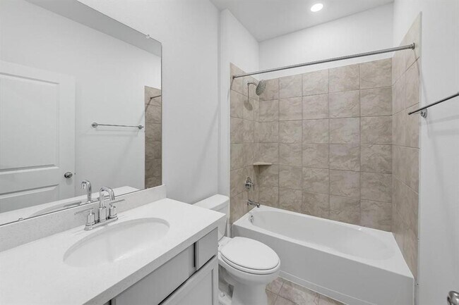 Building Photo - 9739 Pettus Crk Dr