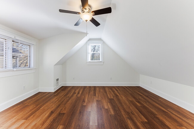 Building Photo - 613 McGruder St NE