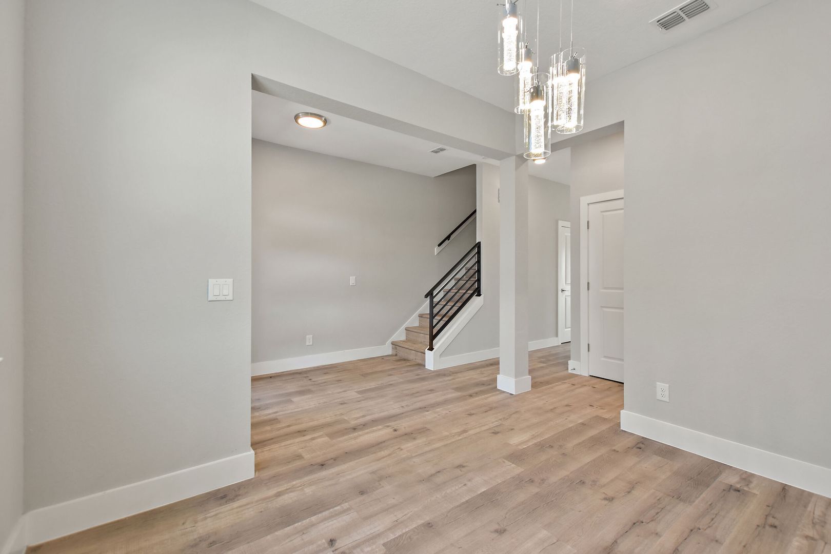 Building Photo - 61 Cordona Dr