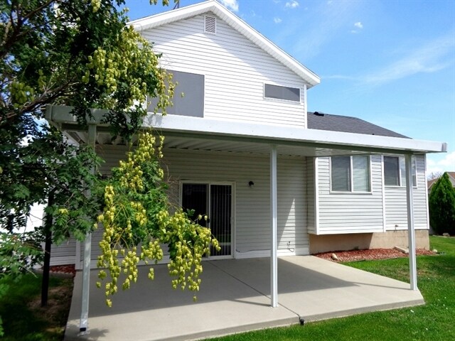 Building Photo - 3340 S Raquel Cir
