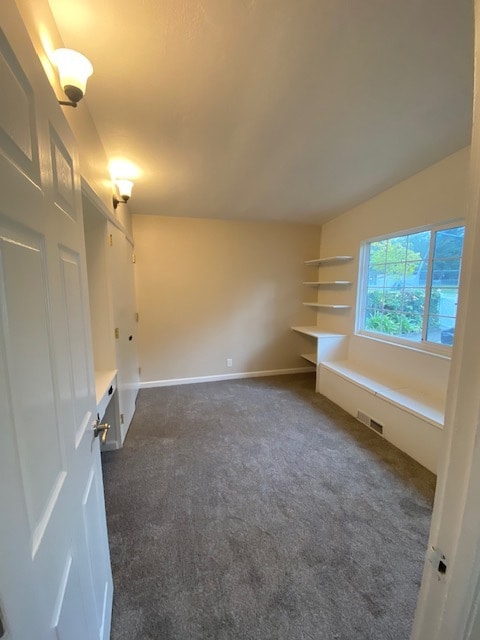 Building Photo - 447 W 2nd St