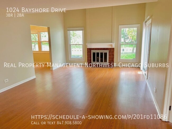 Building Photo - 1024 Bayshore Dr