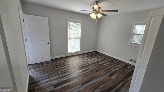 Building Photo - 1151 Stark Rd