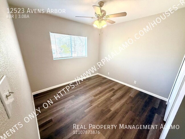 Building Photo - 12523 Avens Arbor