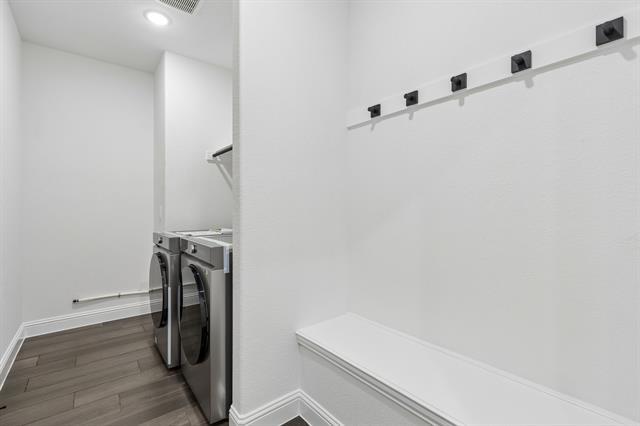 Building Photo - 1308 Hutton Br Trl