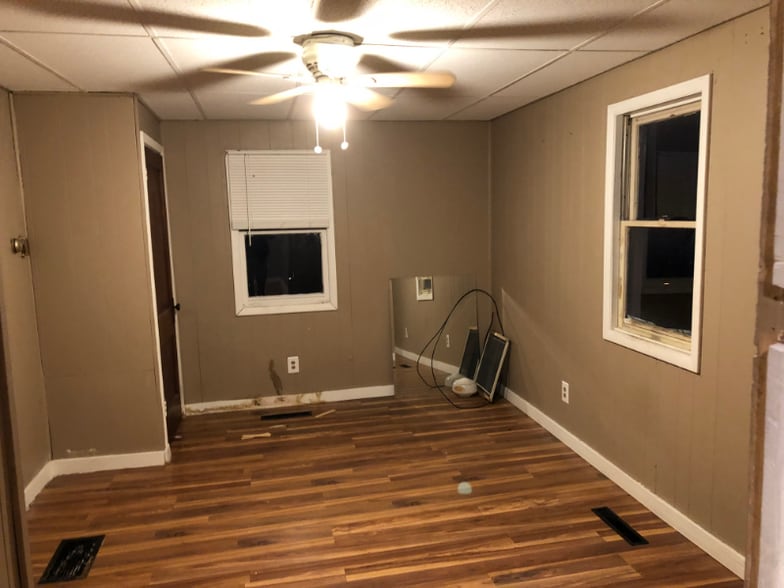 Building Photo - 502 Lucy St