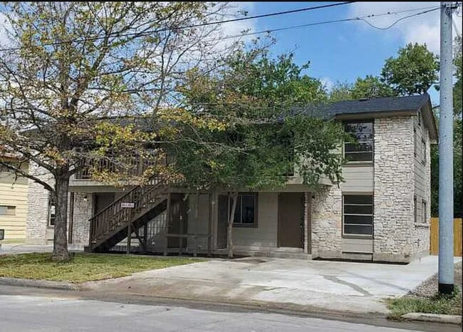 Building Photo - 2-602 W Byrd Blvd