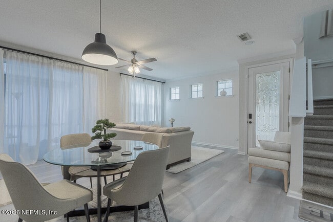 Building Photo - 3730 Creswick Cir