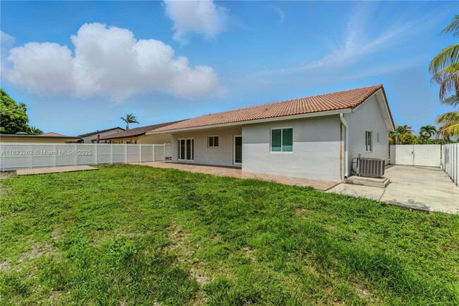 Building Photo - 17733 SW 152nd Pl