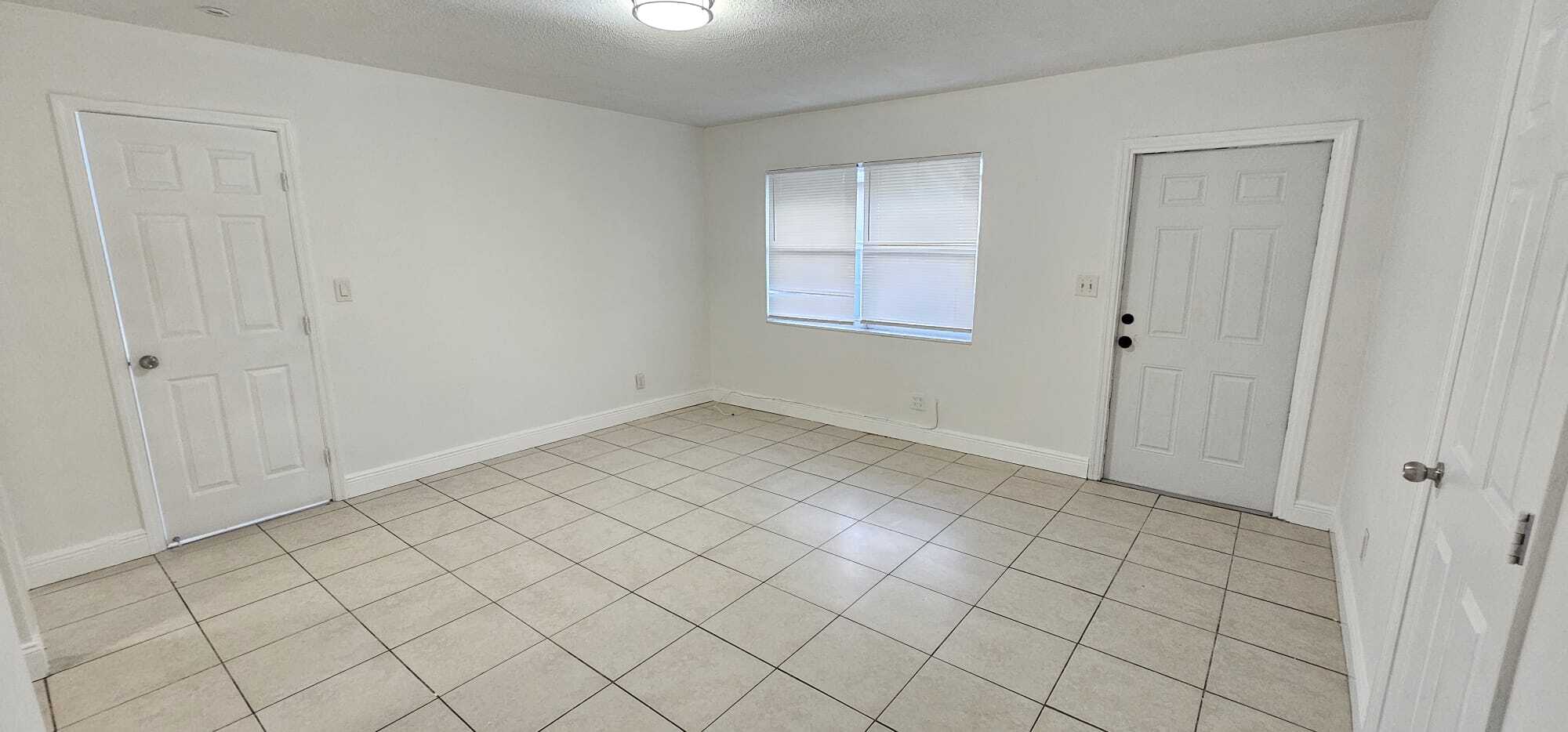 Building Photo - 2780 NW 14th St