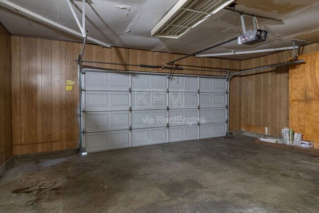 Building Photo - 1217 Aberdeen Ave