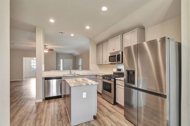 Building Photo - 10029 Ocelot Ct