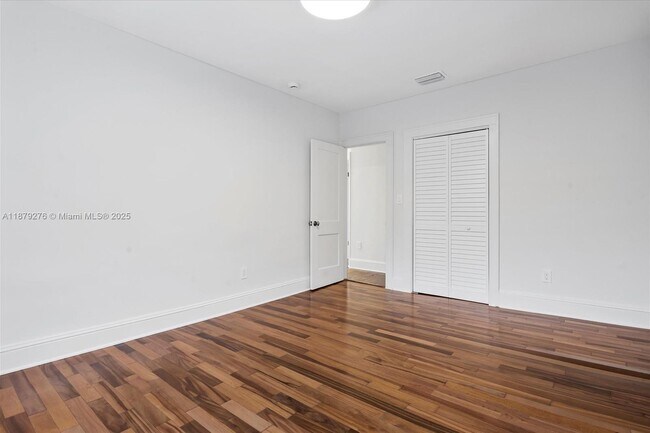 Building Photo - 177 NE 44th St