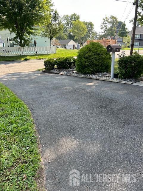 Building Photo - 4 Piedmont Rd