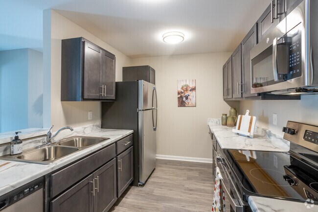 Interior Photo - Crestwood Commons Apartments