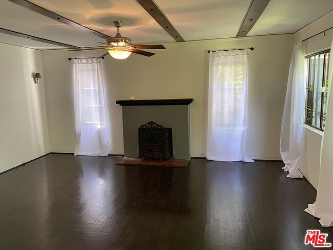 Building Photo - 2506 28th St