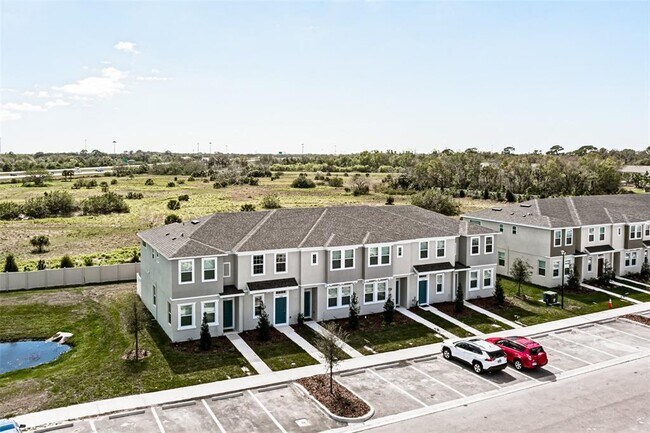 Building Photo - 6357 Fairmont Ln