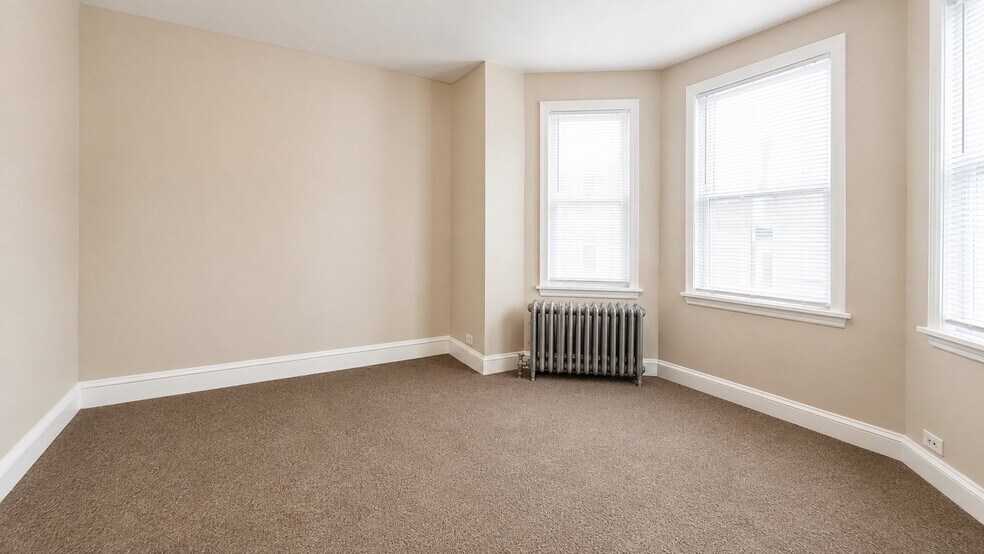 Building Photo - 1456 N 56th St