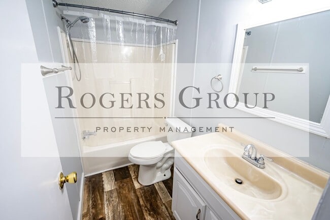 Building Photo - 1450 Ferrells Bridge Rd