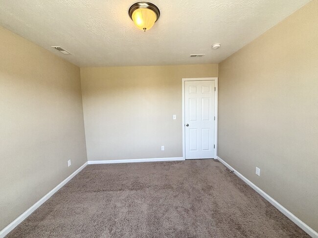 Building Photo - 3859 W Young Lucerne Cir