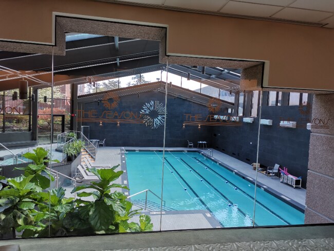 Building Photo - 4 Martine Ave