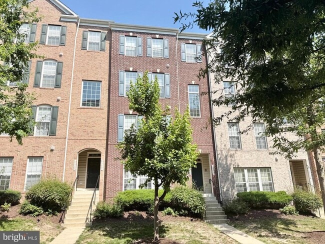 Building Photo - 2304 Margraf Cir