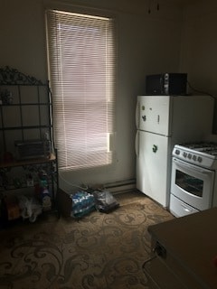 Building Photo - 415 N Chauncey Ave