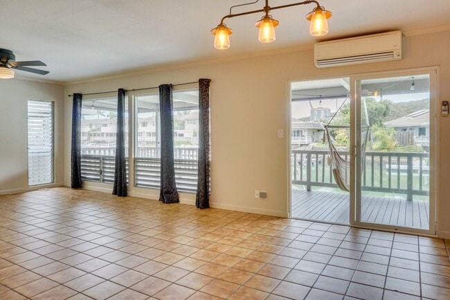 Building Photo - Marina Front Townhome at Kuapa Isle
