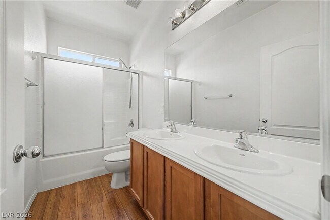 Building Photo - 10750 Avenzano St