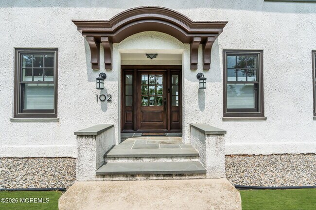 Building Photo - 102 Inlet Terrace