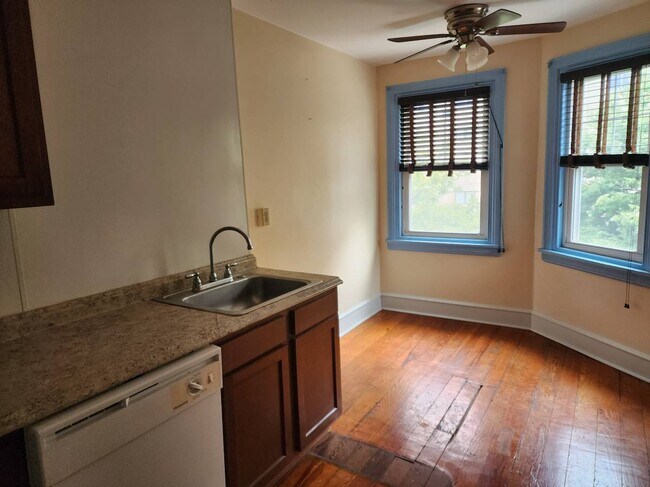 Building Photo - 1211 Gilpin Ave