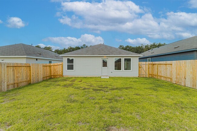Building Photo - 31342 Black Cherry St