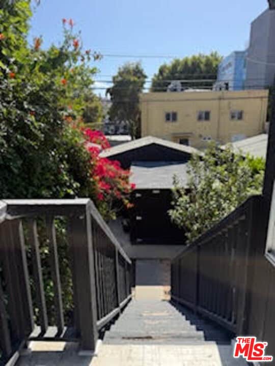Building Photo - 4275 McClung Dr