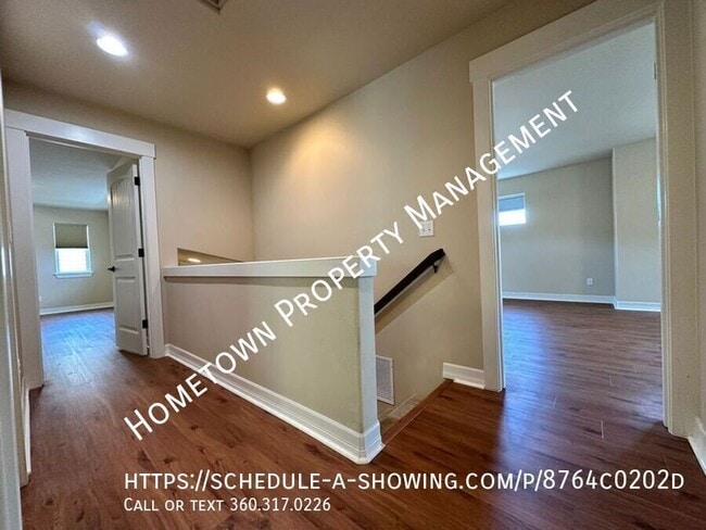 Building Photo - 7301 Ashdown Ln SE