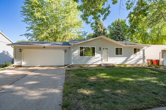 Primary Photo - 6700 W 51st St